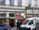 Videowand-im-Schaufenster