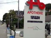 LED-Infosysteme-fuer-Apotheken