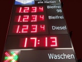 Benzinpreis-Anzeigetafel