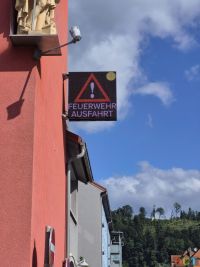 Warnanzeige Feuerwehrausfahrt