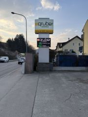 Videowaende-fuer-bestehende-Werbepylone