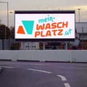 digitale Aussenwerbeanlage