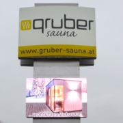 Videowände-für-bestehende Werbeyplone